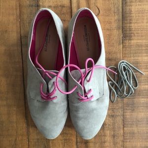 Mossimo Olenka Taupe Oxford Shoes 9 1/2